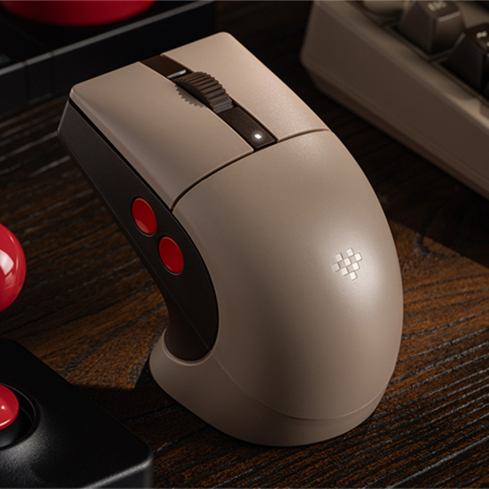 8BitDo Retro R8 Mouse - C64 Ed - Retro Gaming Accessories บทวิจารณ์และราคา